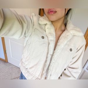 Cream Cropped Faux Shearling Fur Corduroy Jacket EUC Forever21